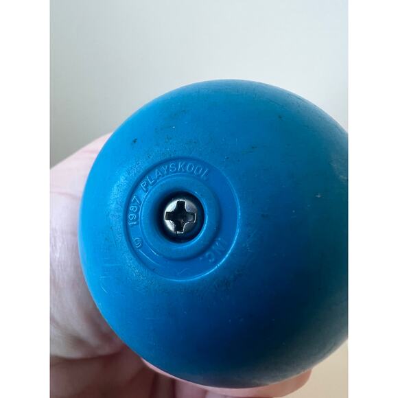 Wally Weeble Wobble Sports Boy Figure Blue Brown Hair Vintage Toy 1987 2" Tall - Picture 4 of 4